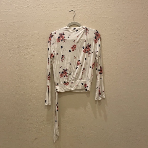 Abercrombie & Fitch Long Sleeve Wrap Tee - Picture 2 of 3